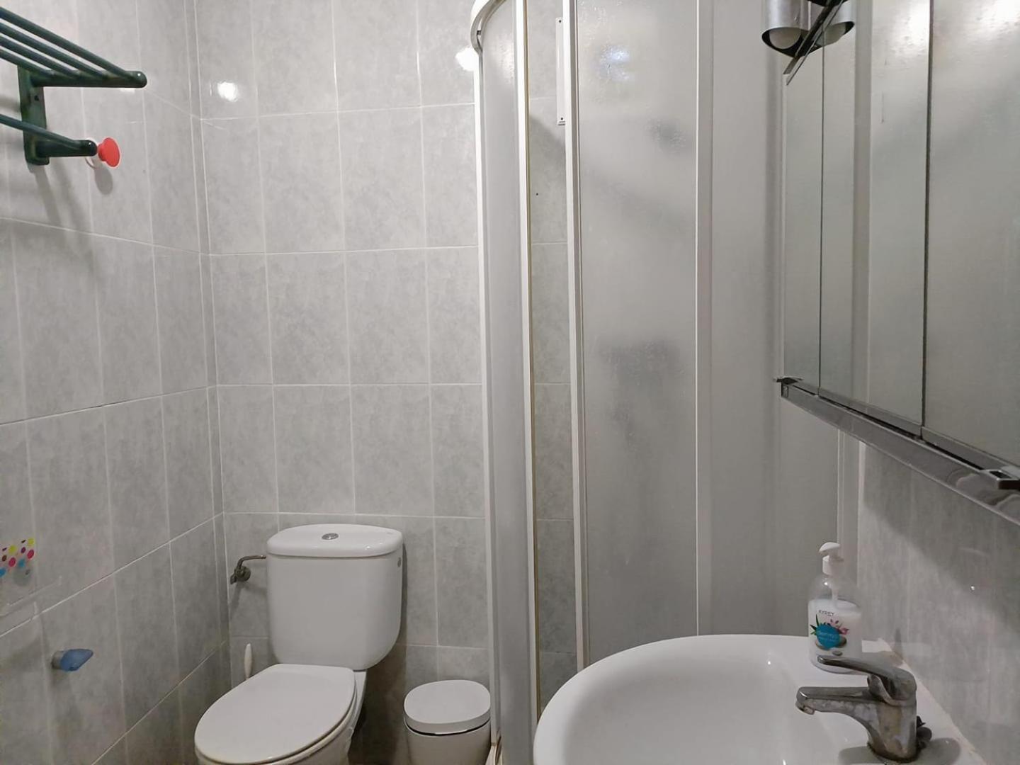 Bedroom With Private Bathroom And Two-Bedroom Family Suite In Quiet Forest Country House 80M2 Large Swimming Pool Music Town Lliria The Garden And Swimmingpool And Garden Are Shared 外观 照片