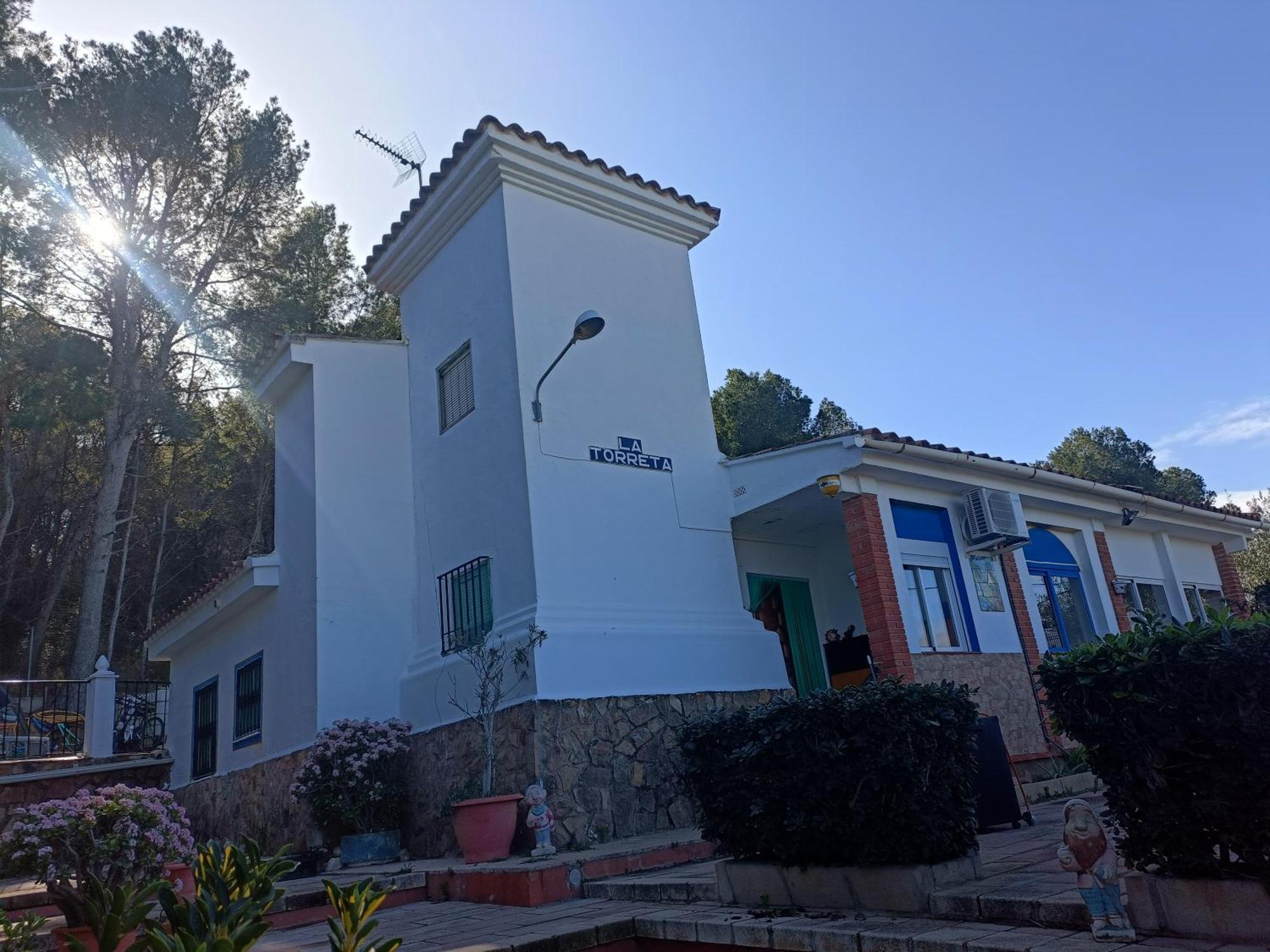 Bedroom With Private Bathroom And Two-Bedroom Family Suite In Quiet Forest Country House 80M2 Large Swimming Pool Music Town Lliria The Garden And Swimmingpool And Garden Are Shared 客房 照片